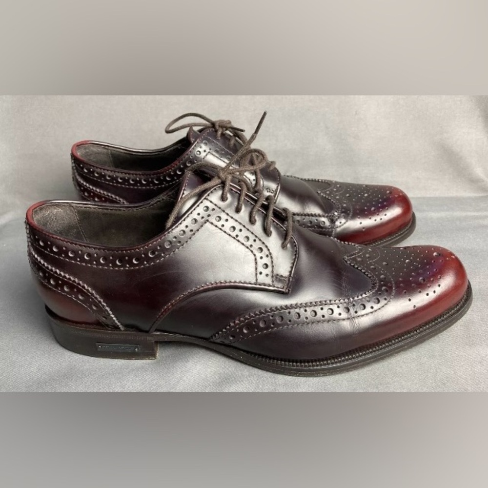Dsquared2 Women's Wingtip Oxford Shoes Size 37 / US 6